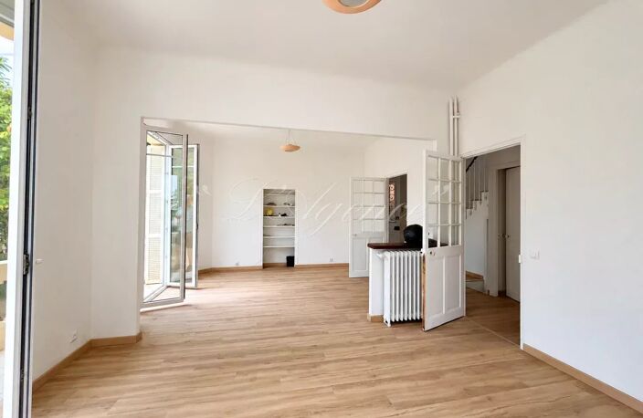 SAINT-SYLVESTRE - MAISON INDIVIDUELLE SUR DEUX ETAGES - JARDIN - GARAGE — photo 4