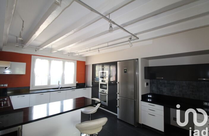 Vente Maison de ville 8 pièces — photo 2