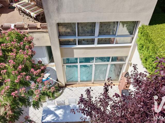 Vente Maison/villa 8 pièces — photo du bien