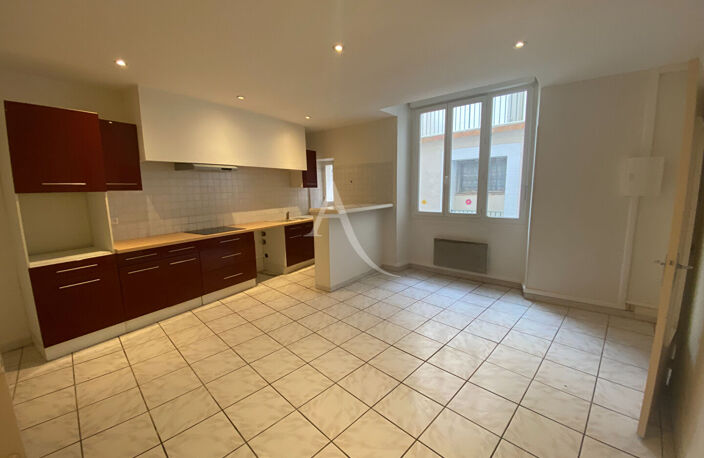 Appartement Gaillac 3 pièce(s) 70 m² — photo 2
