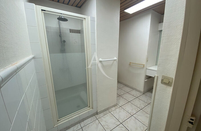 Appartement Gaillac 3 pièce(s) 70 m² — photo 5