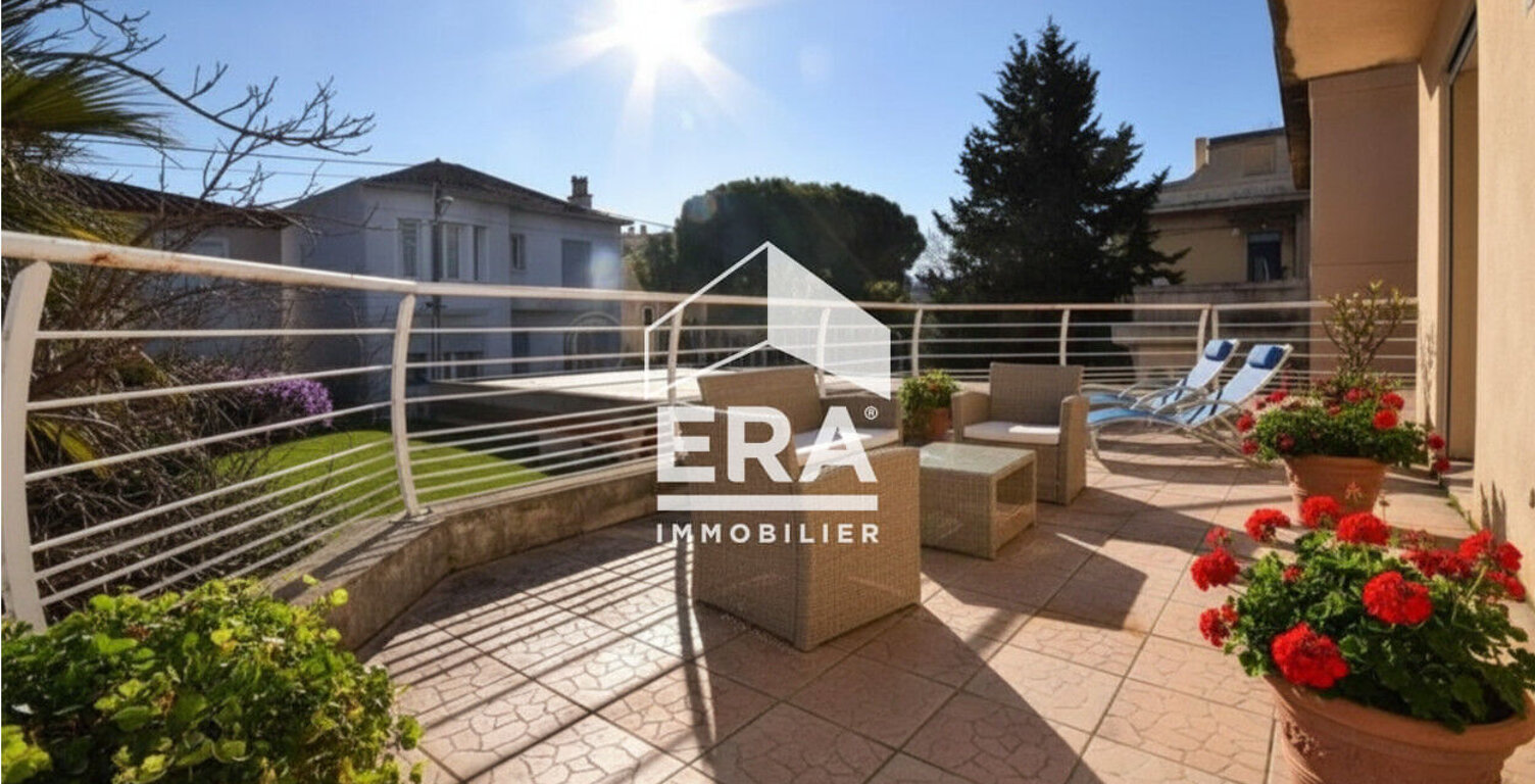 Maison familiale à vendre Marseille 13009  146 m²  4 chambres  Jardin Garage  Terrasse — photo 1
