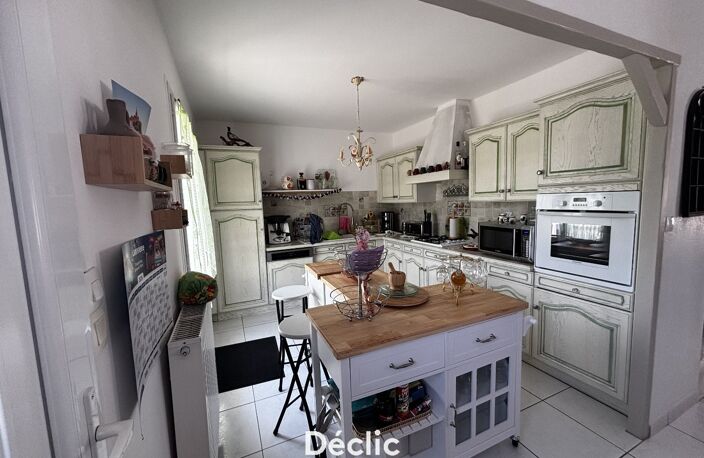 Maison individuelle avec piscine et 7 000 m² de terrain  Candes-Saint-Martin (37500) — photo 5