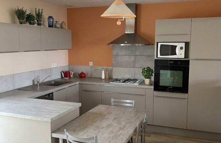 Belle maison en pierres — photo 3