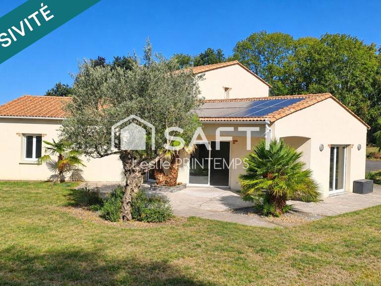 Maison 200 m² - 4 000 m² terrain - 3 ch. bureau — photo 1