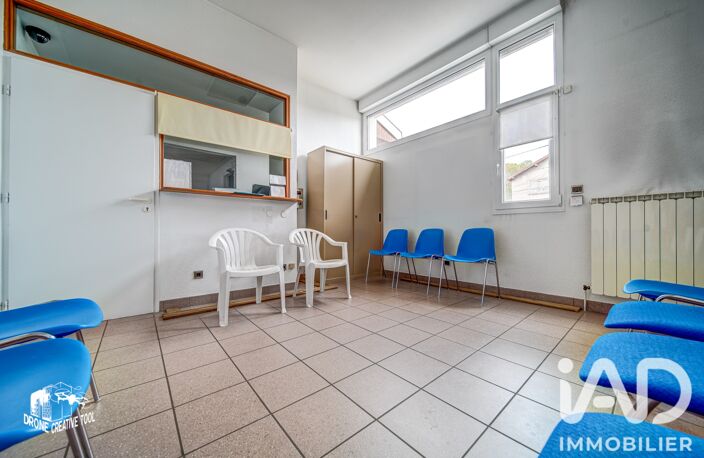 Vente Boutique/Local commercial 140 m&sup2; — photo 3