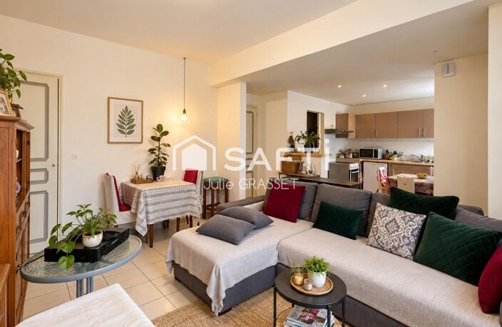 Maison avec garage et jardin, quartier Font Neuve — photo 4