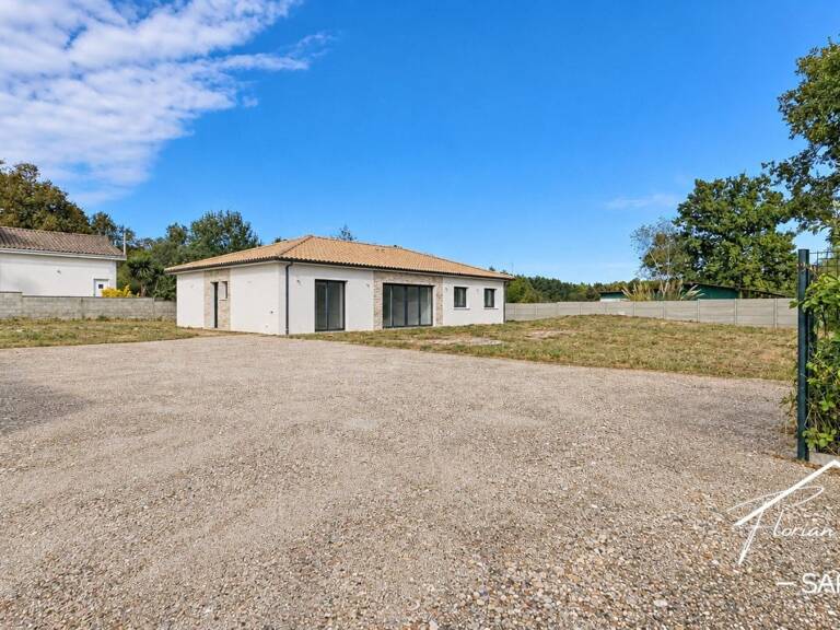 Maison neuve de plain-pied au calme au Pian-Médoc — photo 1
