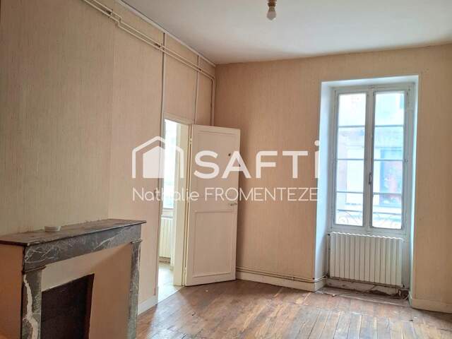 Appartement à retaper avec un emplacement parking — photo du bien