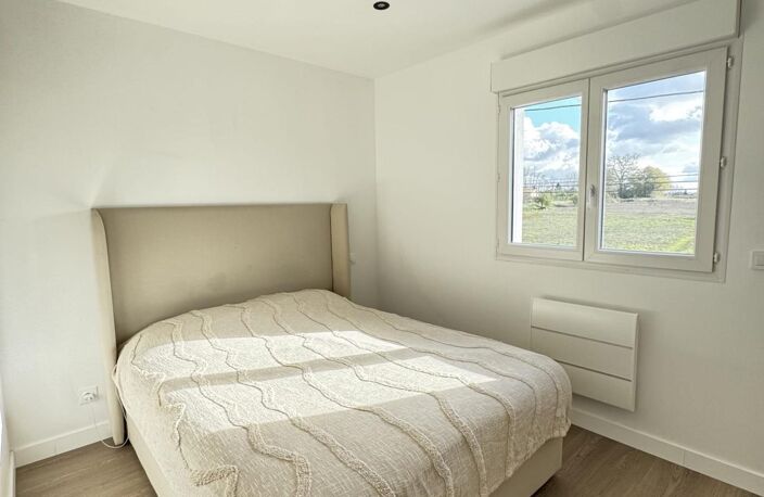 Maison neuve 2025  3 chambres  Terrain d'environ 350 m²  Saint-Laurent-d'Arce — photo 3