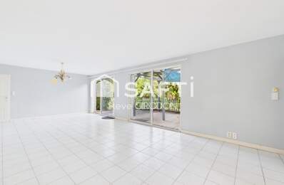 Maison de plain-pied  130 m²  2 chambres  Garage, préau et jardin sans vis-à-vis — photo du bien