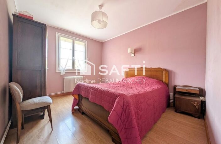 Corps de ferme de plain-pied avec vue, 3 ch., terrain 3800 m² à Ozolles — photo 3