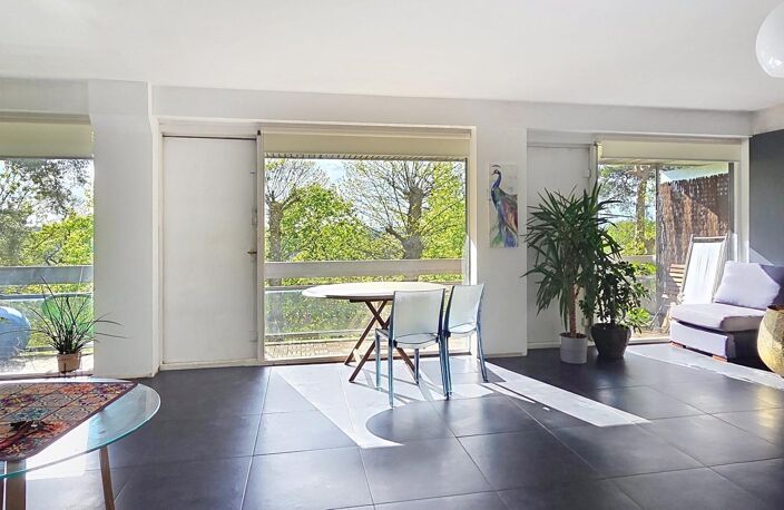 Appartement de 107m2, avec double balcon-terrasse — photo 3
