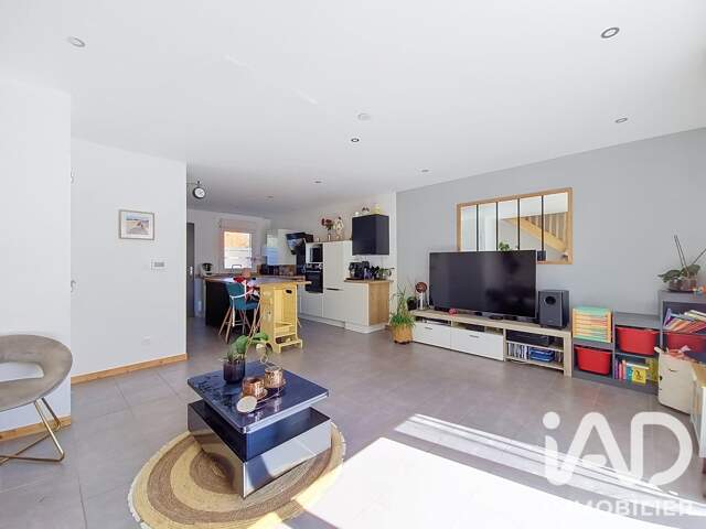 Vente Maison/villa 4 pièces — photo du bien