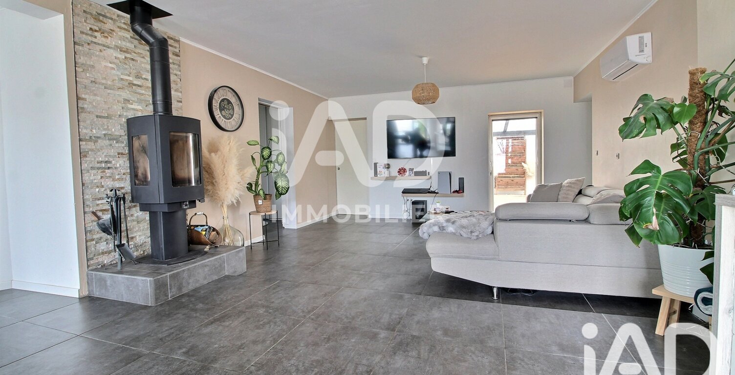 Vente Maison/villa 6 pièces — photo 1