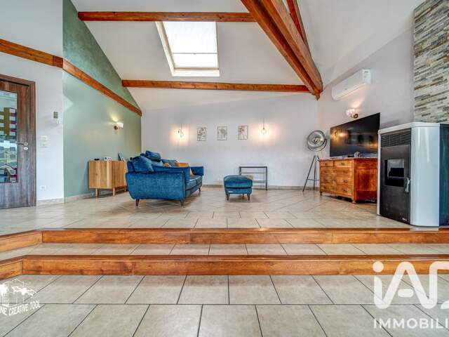 Vente Demeure 8 pièces — photo du bien