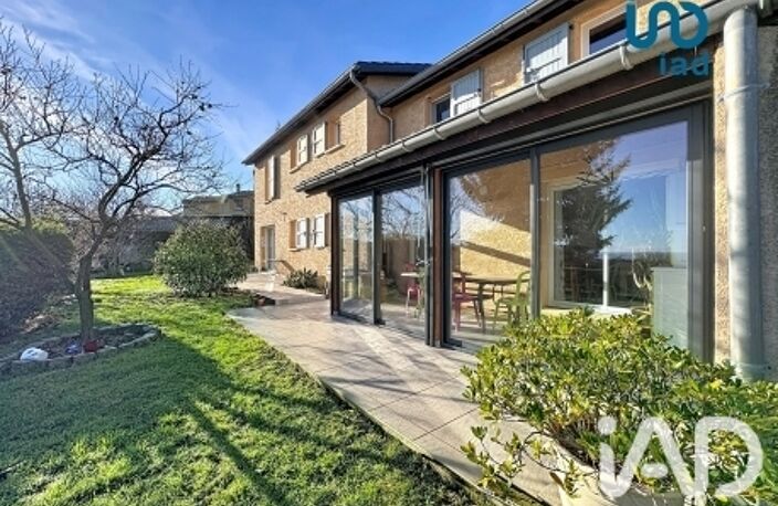 Vente Maison/villa 10 pièces — photo 2