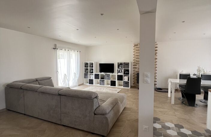 Vente Maison/villa 6 pièces — photo 4