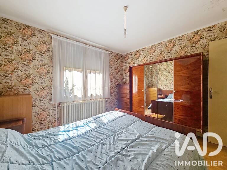 Vente Maison/villa 8 pièces — photo 1
