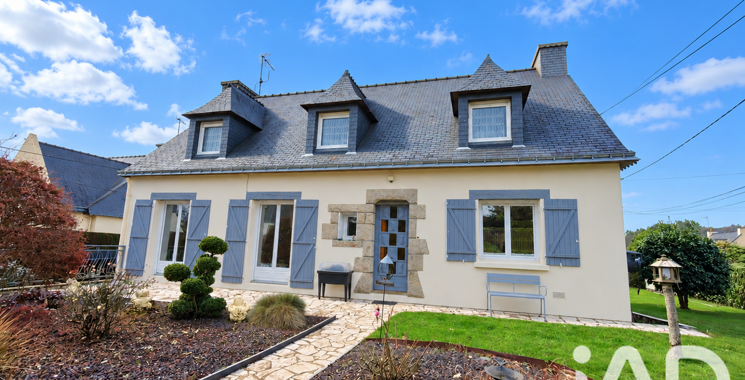 Vente Maison/villa 8 pièces — photo 1