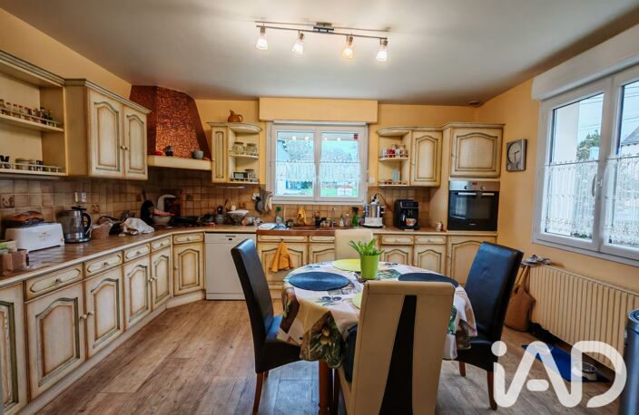 Vente Maison/villa 8 pièces — photo 3