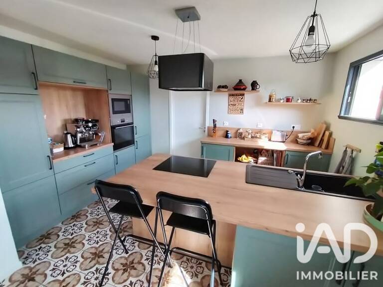 Vente Maison/villa 8 pièces — photo 1