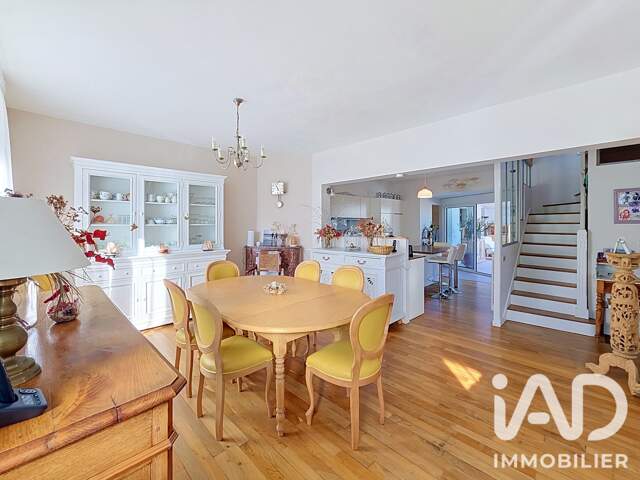 Vente Maison de ville 7 pièces — photo du bien