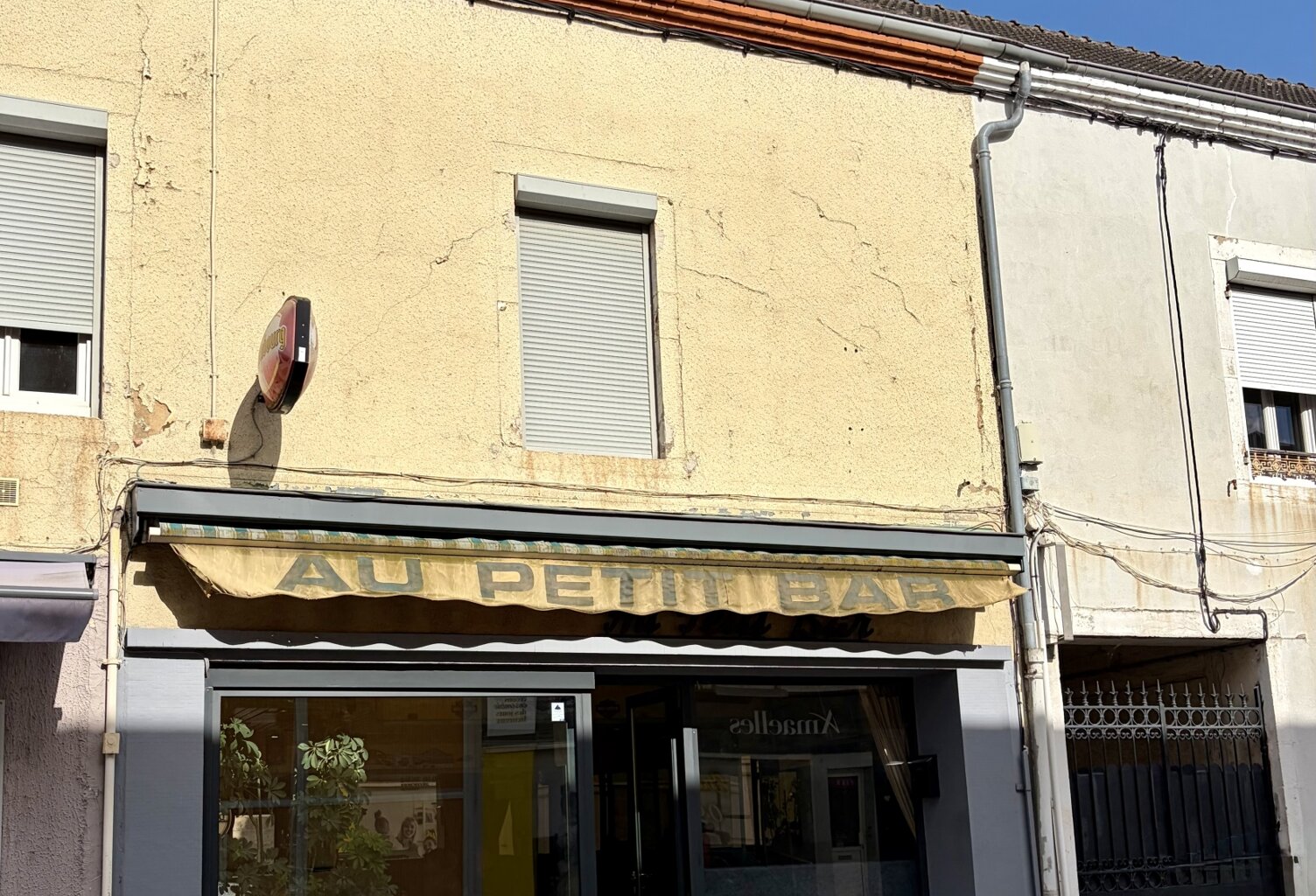 Vente Boutique/Local commercial 110 m&sup2; — photo 1