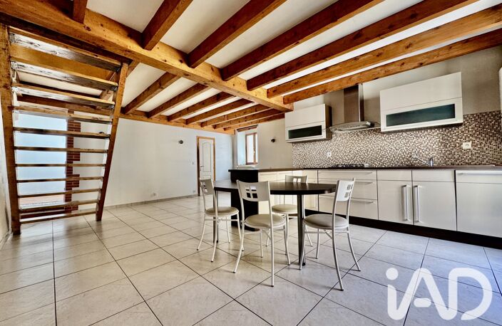 Vente Triplex 4 pièces — photo 2