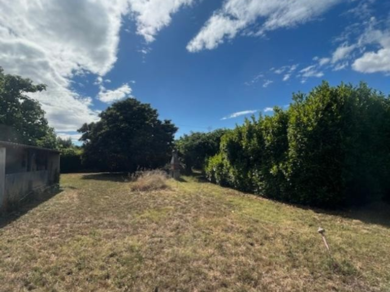 Vente Terrain à bâtir 745 m&sup2; — photo 1