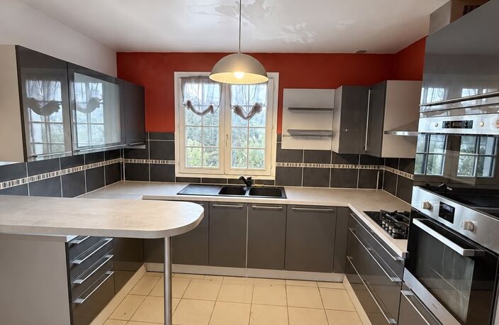 Vente Maison traditionnelle 6 pièces — photo 3