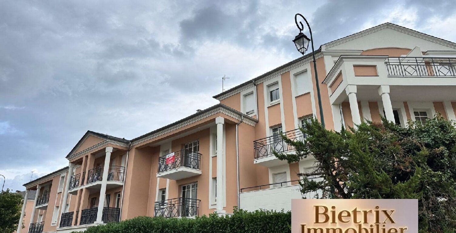 Location appartement 2 pièces 47 m² à L'Isle-Adam (95290) — photo 1