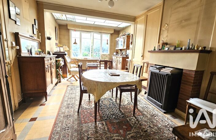 Vente Maison/villa 8 pièces — photo 2