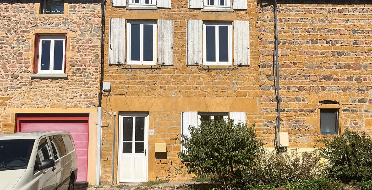 MAISON DE VILLAGE AVEC TERRAIN ATTENANT — photo 1