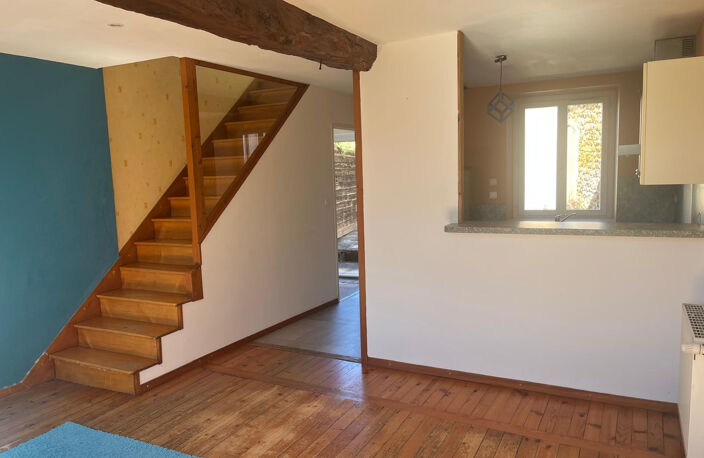MAISON DE VILLAGE AVEC TERRAIN ATTENANT — photo 5