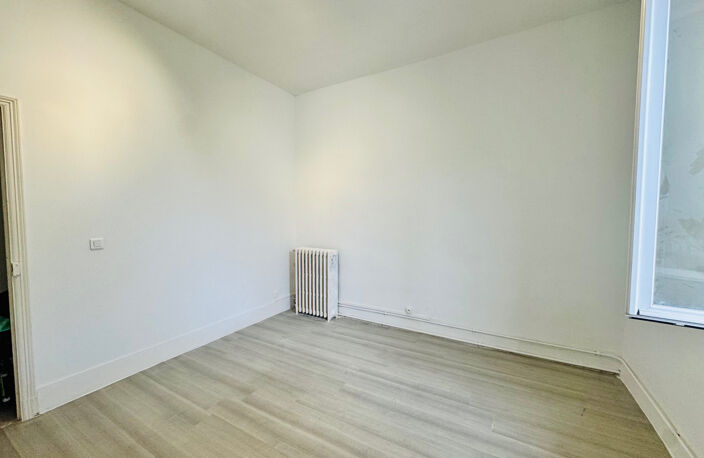 ROSERAIE - GRAND T2 de 50m2 — photo 4