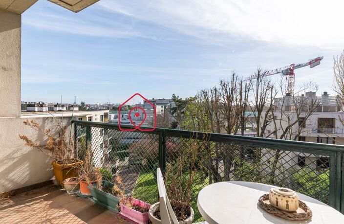 Vente appartement 4 pièces 85 m² Saint-Cloud (92210) — photo 2