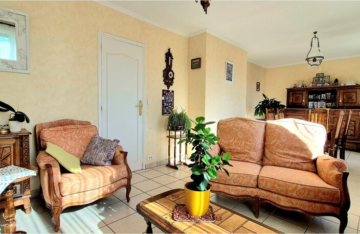 SAINT-NICOLAS-D'ALIERMONT - PAVILLON 5 PIECES SUR SOUS-SOL C — photo 4