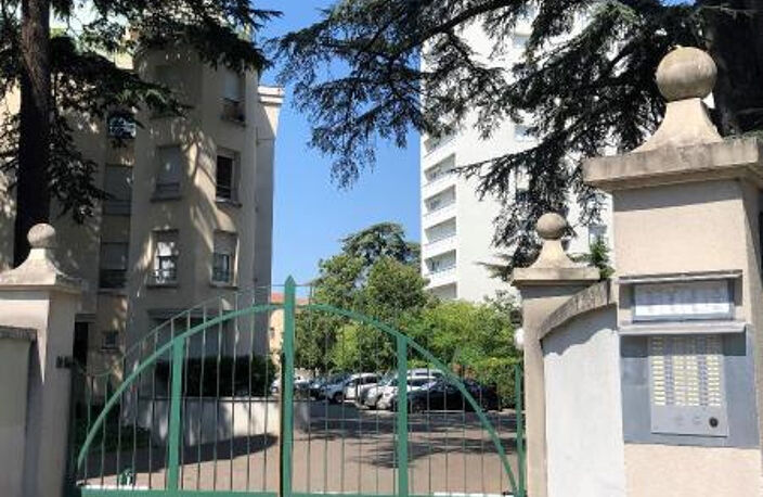 Rue Montplaisir, 'Le Parc Montplaisir', T2 meublé ... — photo 4