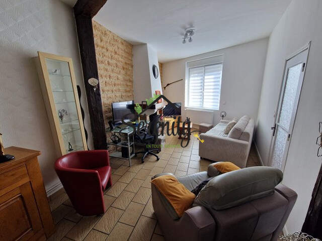 Maison, 2 chambres + cave. — photo du bien