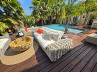 LE BEAUSSET   VILLA CONTEMPORAINE AVEC PISCINE, STUDIO INDÉPENDANT ET TERRAIN PLAT — photo 4