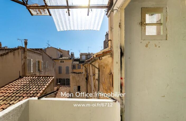 Référence : 6712-NFI - Appartement T2 + balcon - Centre-ville historique Aix-en-Provence - à rénover — photo 2