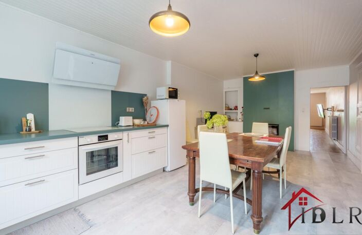 Une maison en pierre prête à accueillir vos projets — photo 2