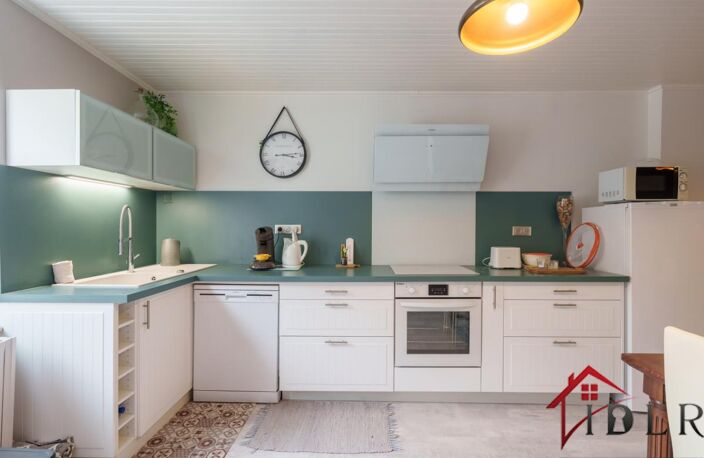 Une maison en pierre prête à accueillir vos projets — photo 3
