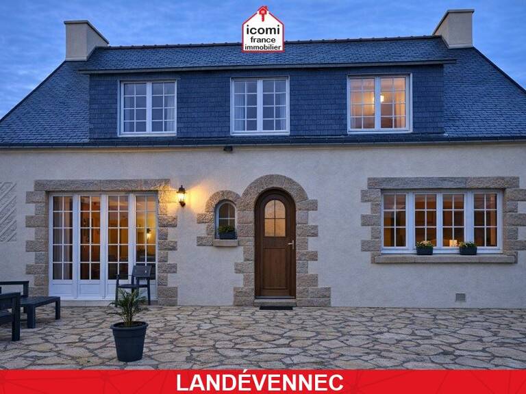 FINISTERE - Landévennec (29560) - MAISON T6 DE 140 M² - 4 CHAMBRES - SOUS-SOL COMPLET - TERRAIN 1500M² - AUCUN TRAVAUX - DPE D/E - RARE — photo 1