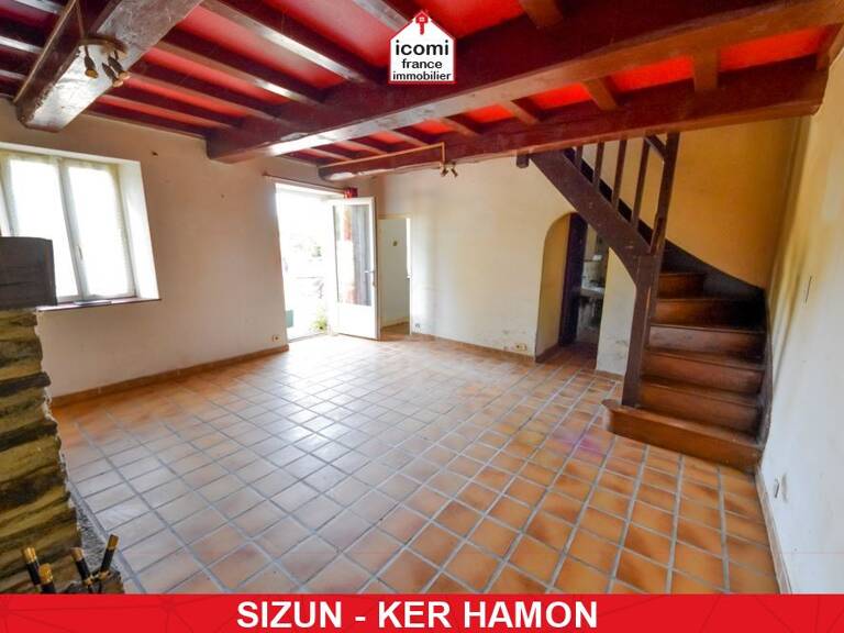 FINISTERE - Sizun (29450) - A VENDRE - MAISON ANCIENNE T3 DE 61M² - 2 CHAMBRES - BEAU POTENTIEL LOCATIF SUR TERRAIN DE 600M² — photo 1