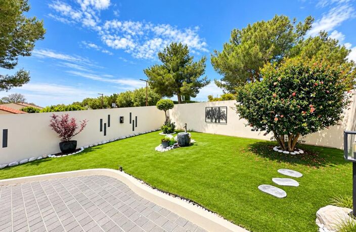 CARNOUX EN PROVENCE : maison 5 pièces (173 m²) à louer — photo 3