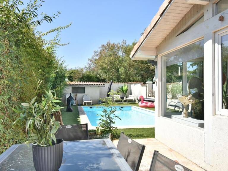Maison À Vendre — photo 1