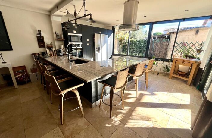 Appartement refait RDC avec terrasse au calme — photo 5