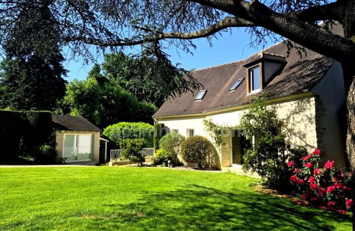 PISCOP – Propriété contemporaine d’exception aux portes de Paris 300 m² – Terrain 2 100 m² – Vue vallée — photo 3